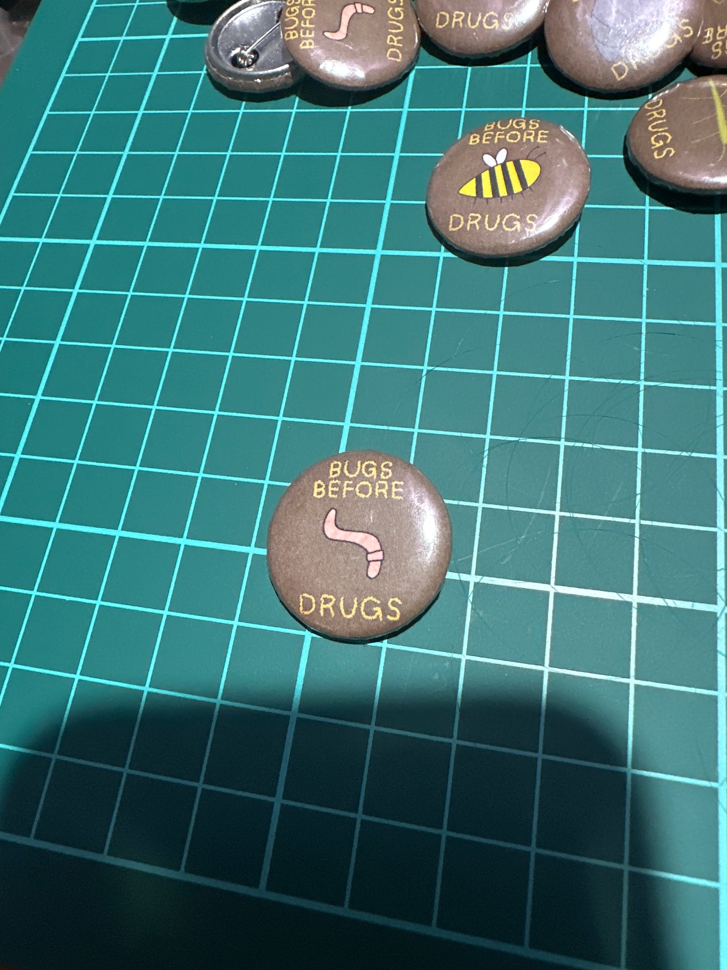 Bugs buttons