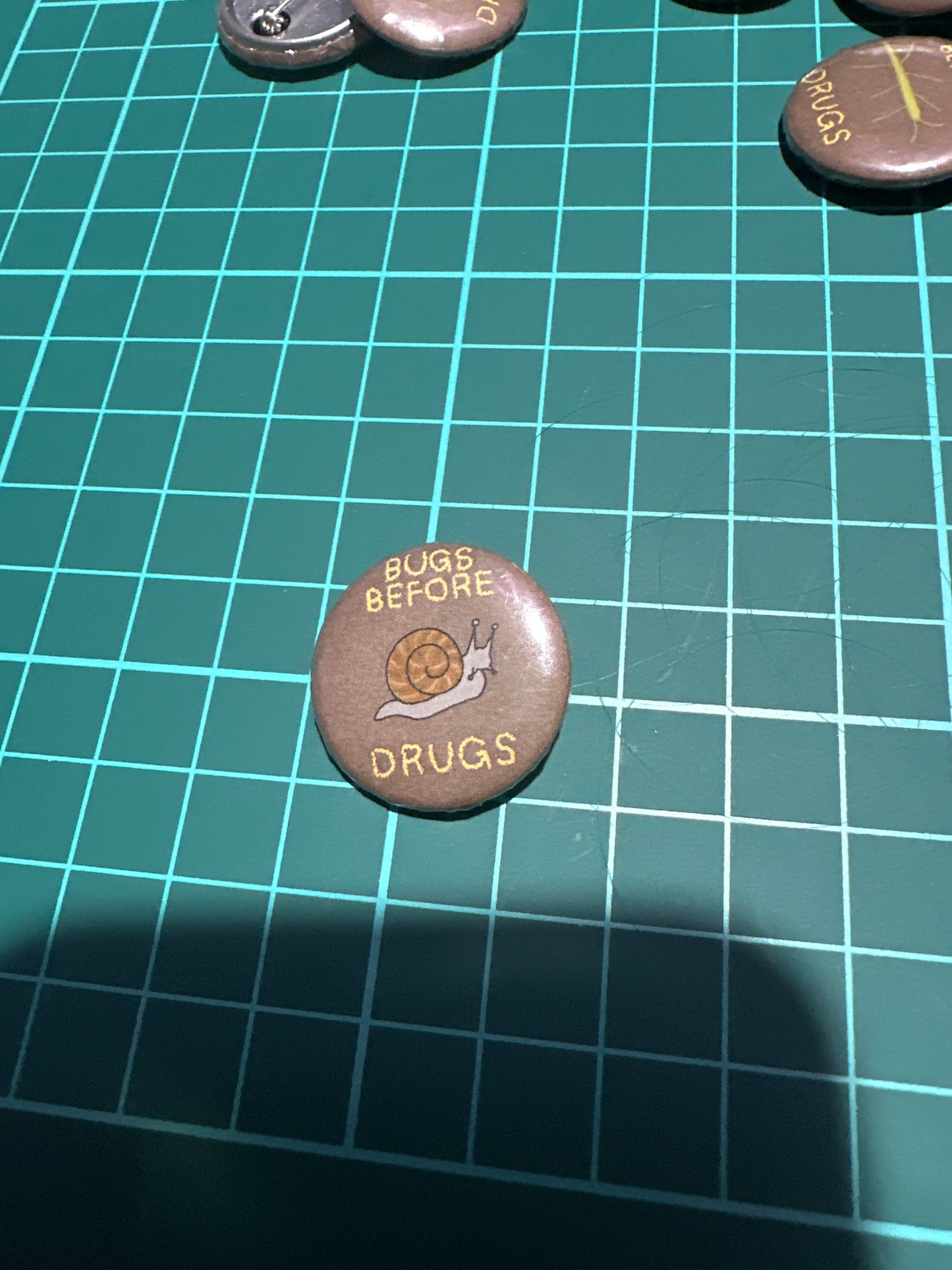 Bugs buttons